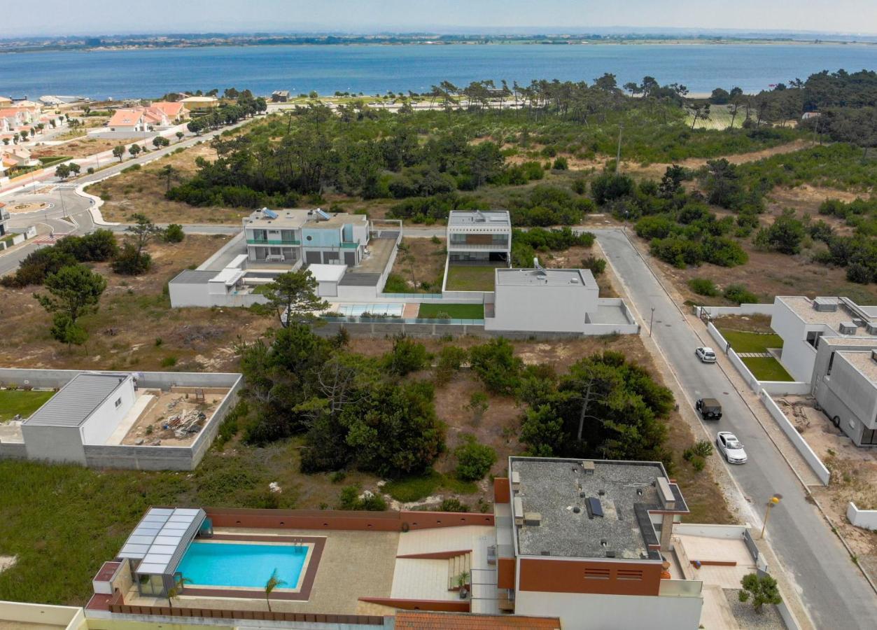O Cantinho Entre A Ria E O Mar - With Hot Water Pool All Year Round Торейра Екстериор снимка