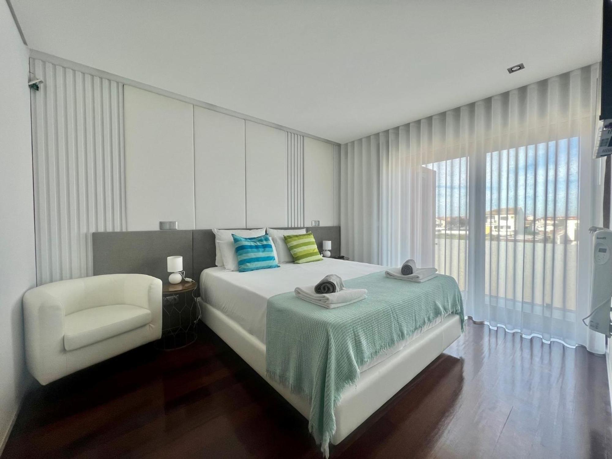 O Cantinho Entre A Ria E O Mar - With Hot Water Pool All Year Round Торейра Екстериор снимка